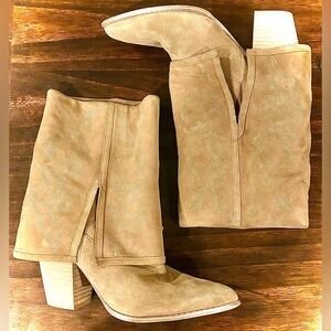 Women’s Sz. 9.5 Steve Madden Layne Western Cognac Suede Bootie